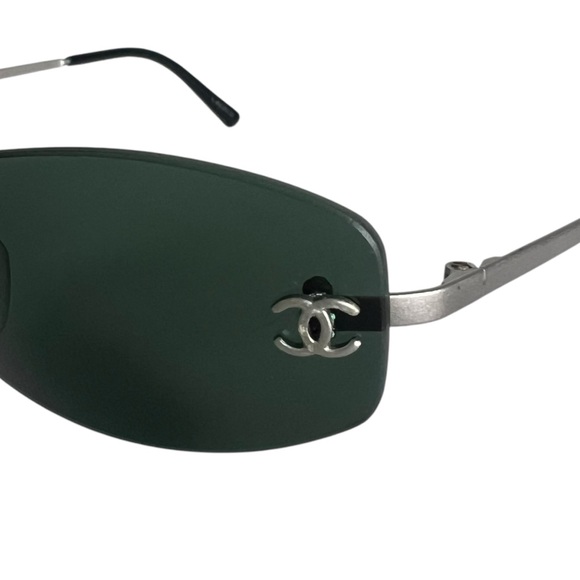 Chanel CC Logo Rimless Sunglasses - Picture 4 of 10